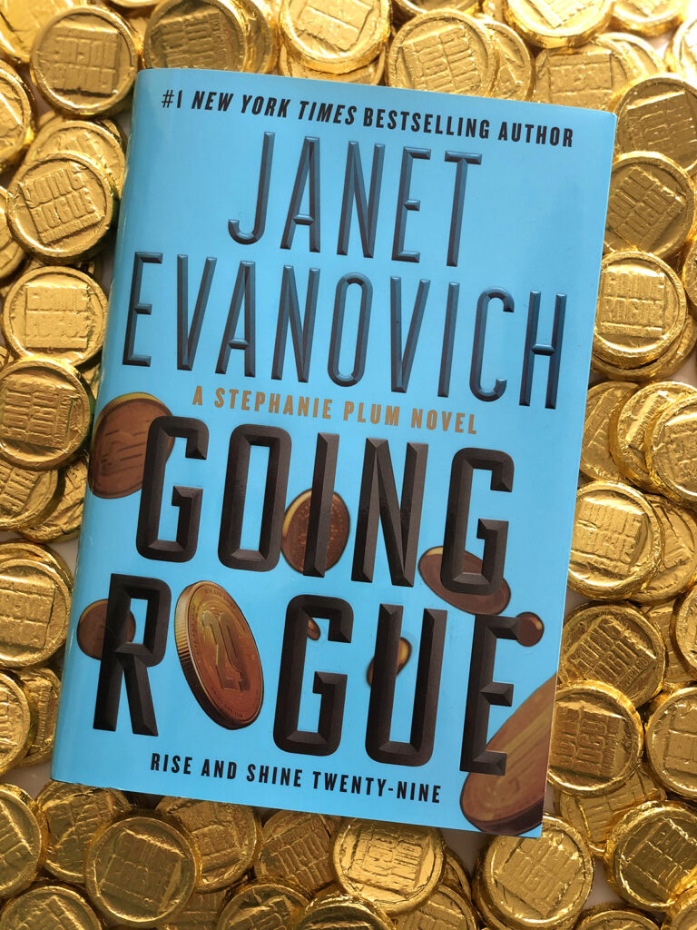 Going Rogue (Plum #29)